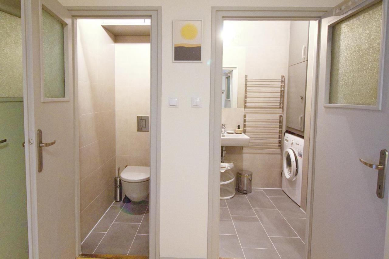 Ferienwohnung Urban Bourbon Budapest Exterior foto
